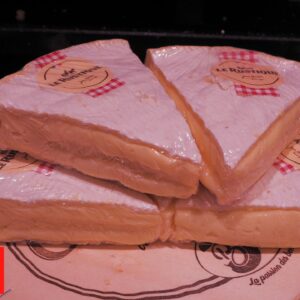 CAMEMBERT